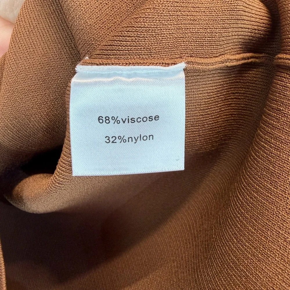 Apparalel Ruffled Shoulder Long Sleeve Top Brown Size Small - Picture 12 of 12